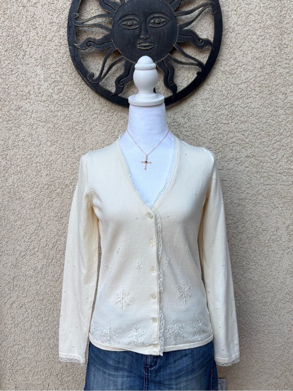 Liz Claiborne Cream Lace Trim Beaded Snowflake Cardigan Holiday Winter Festive